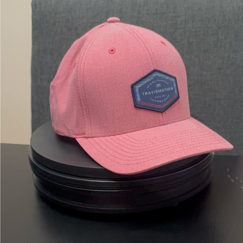 NWT Travis Mathew Fitted Cap L/XL - Picture 3 of 12